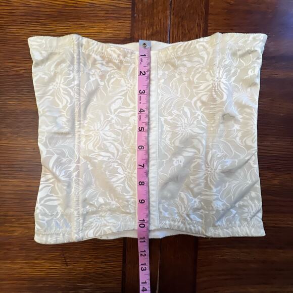 Maidenform Fleexees Cream Corsette Waist Nipper Instant Slimmer Shapewear Medium - Picture 5 of 7